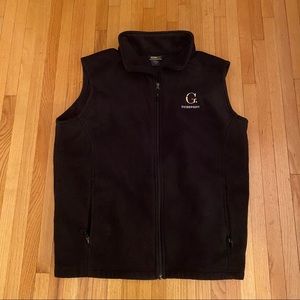 Black fleece vest